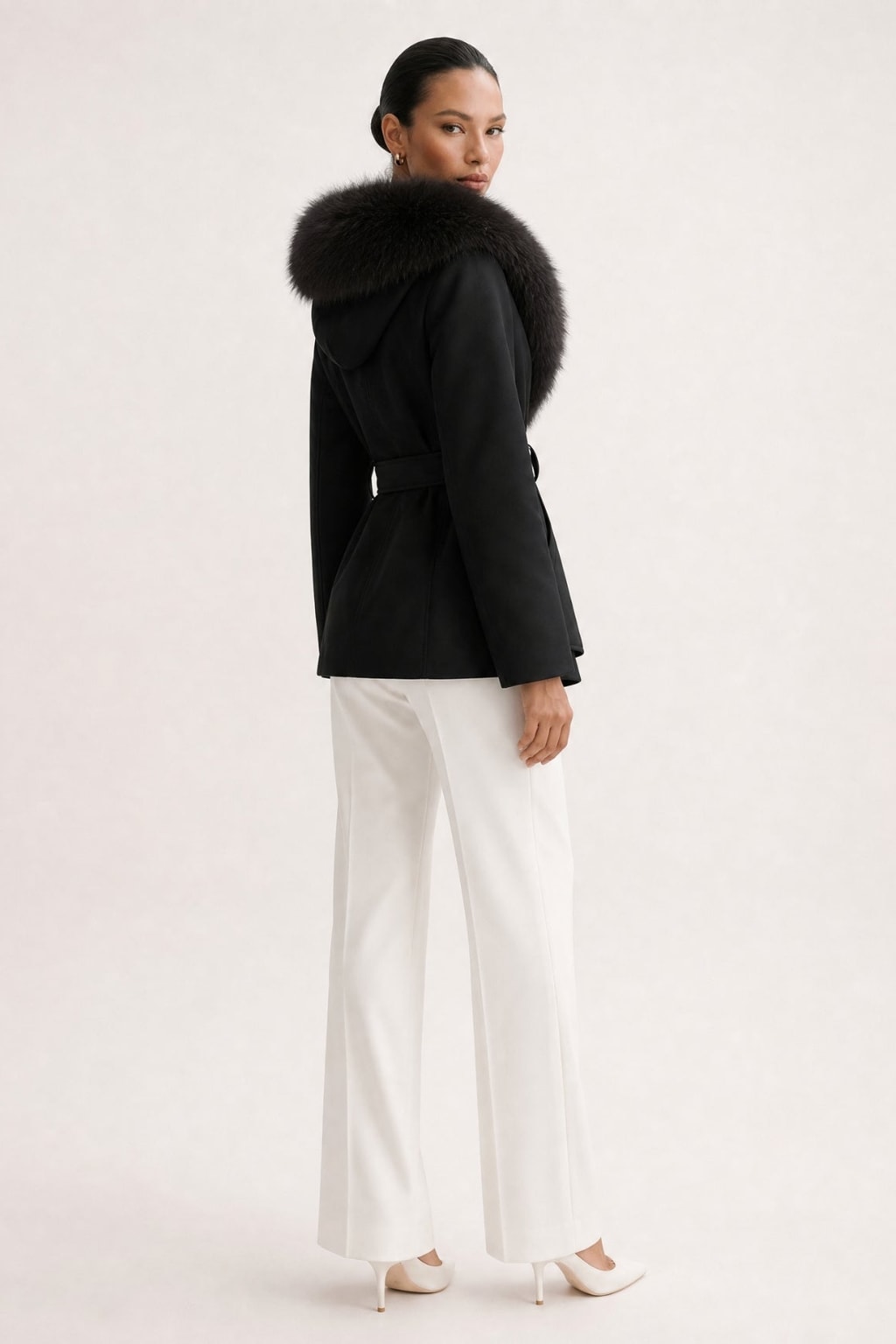 Down Jacket With Fox Fur Collar And Belt - 5