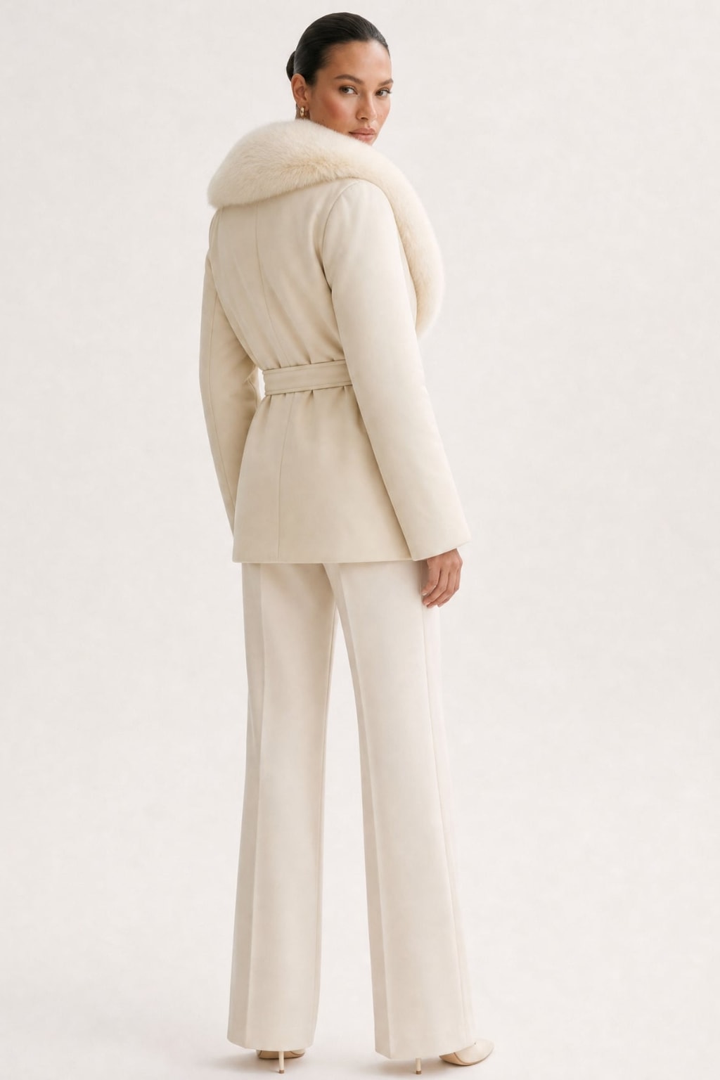 Down Jacket With Fox Fur Collar And Belt - 17