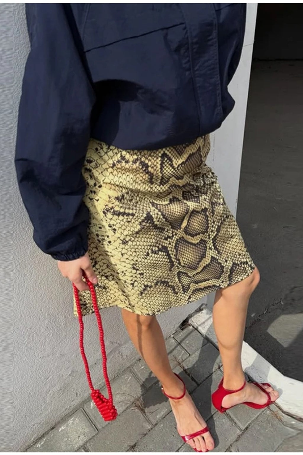 Polyester Midi Pencil Skirt With Back Slit - 4