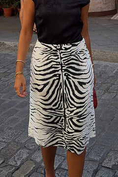 Leather High-Waist Midi Skirt With Ruched Front Detail - 2