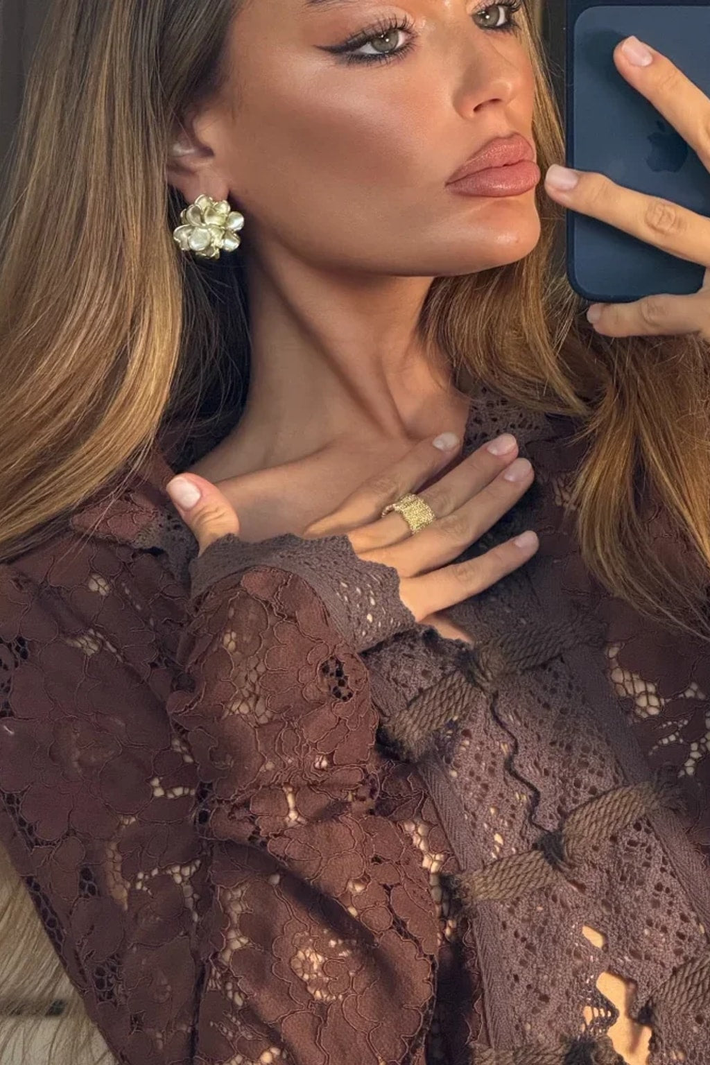 Lace Blouse Cropped Lapel Shirt with Scalloped Edge - 6