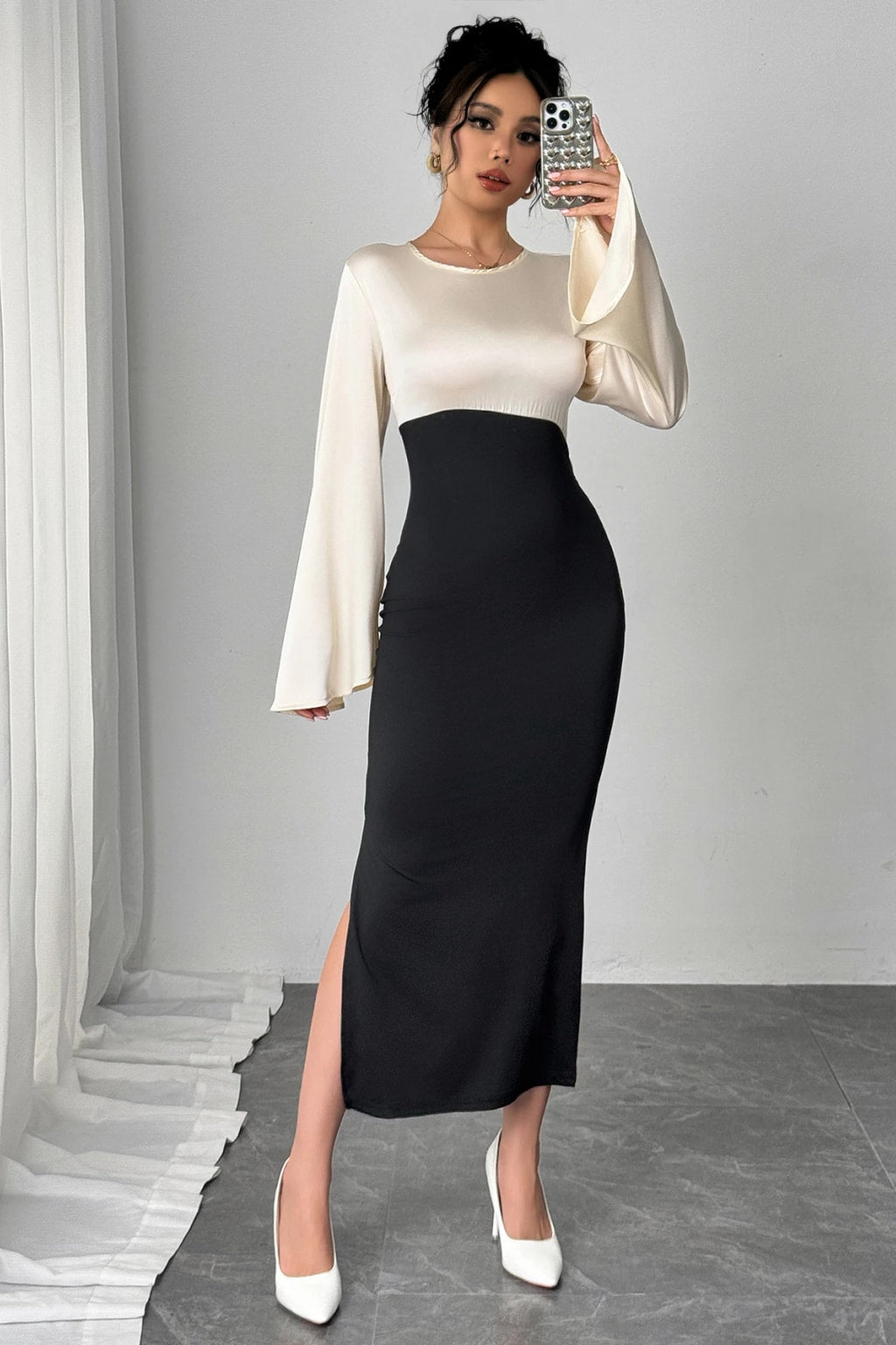 Synthetic Fiber Maxi Dress Bell Sleeve Evening Gown - 4