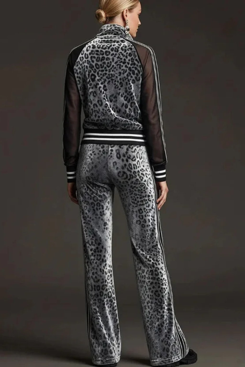 Leopard Print Two-Piece Set Activewear Suit - 8