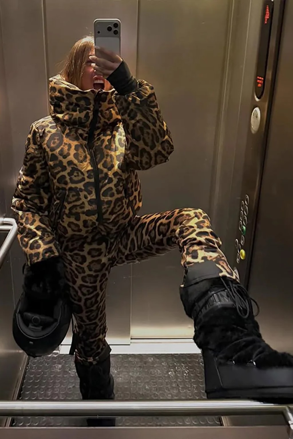 Ski Suit Printed Cold Weather Set - 4
